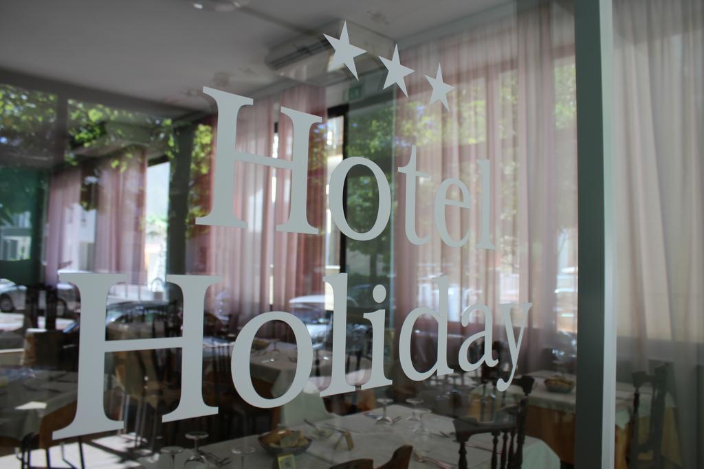 Hotel Holiday Sunshine Summer Misano Adriatico Bagian luar foto